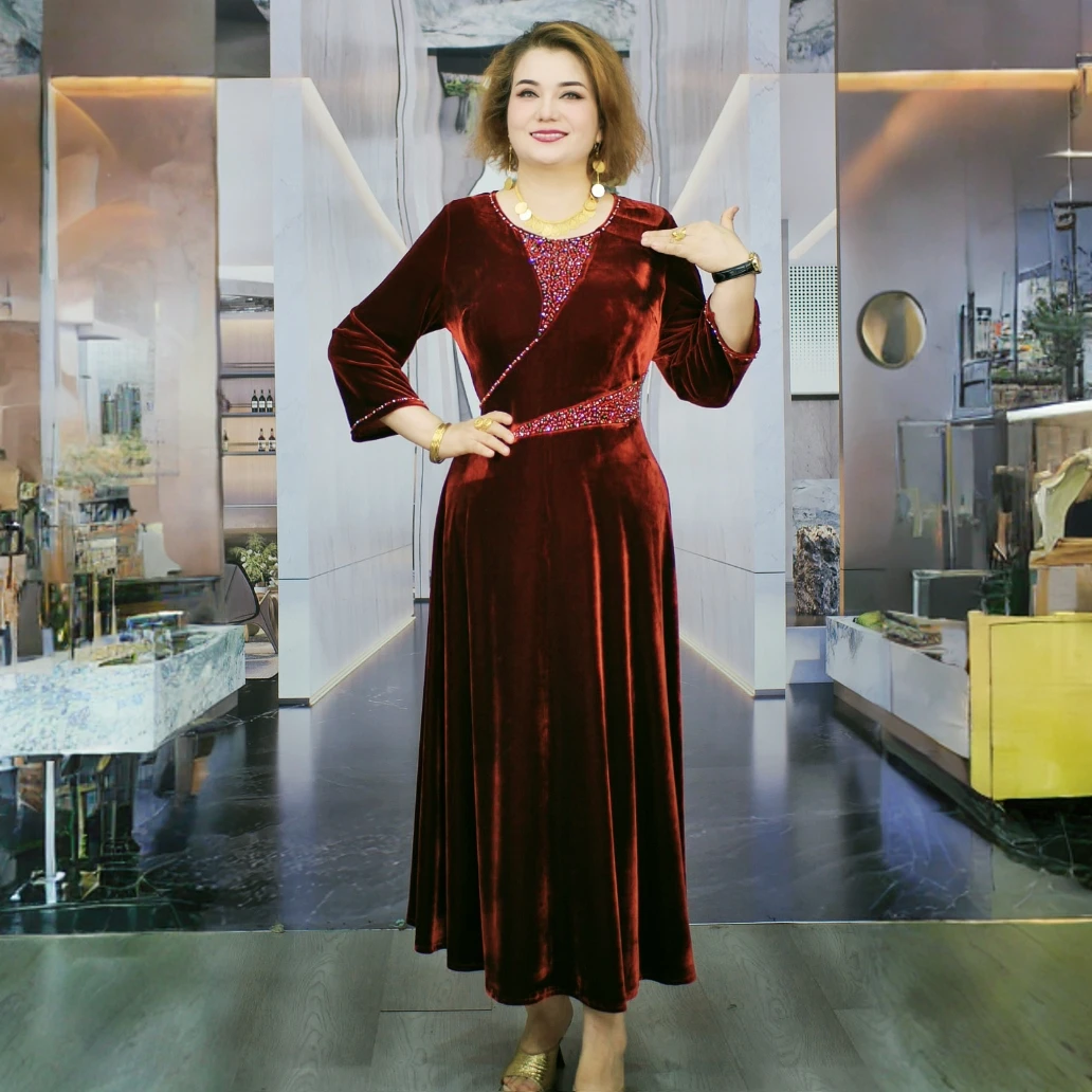 A字裙显瘦常规松紧腰方领连衣裙复古秋冬修身服装（2551）