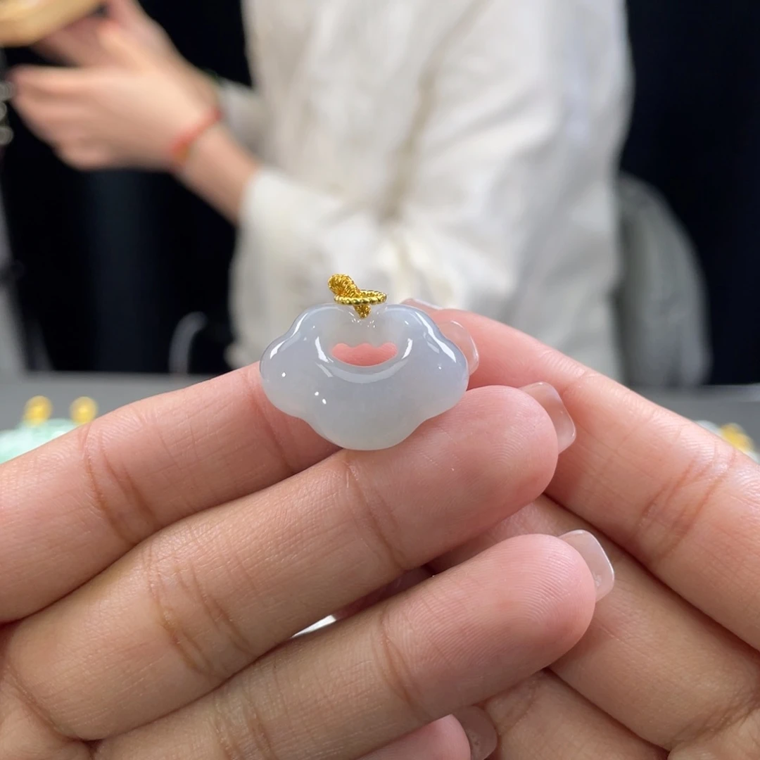 翡翠颈饰未镶嵌代编织