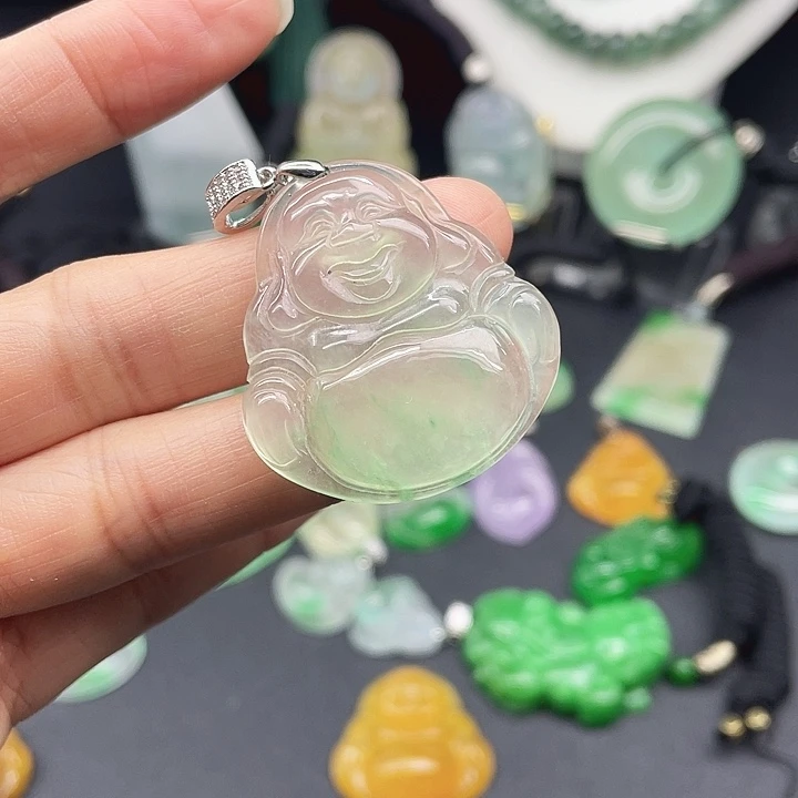 翡翠未镶嵌吊坠(赠链)