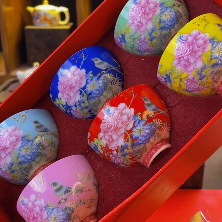 Chckhohjvjvjvjbkbkbvhjb