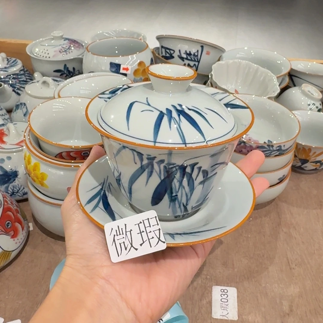 釉下手绘茶具微瑕