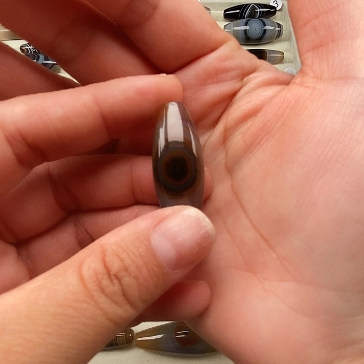 玛瑙/玉髓颈饰未镶嵌你****嘛