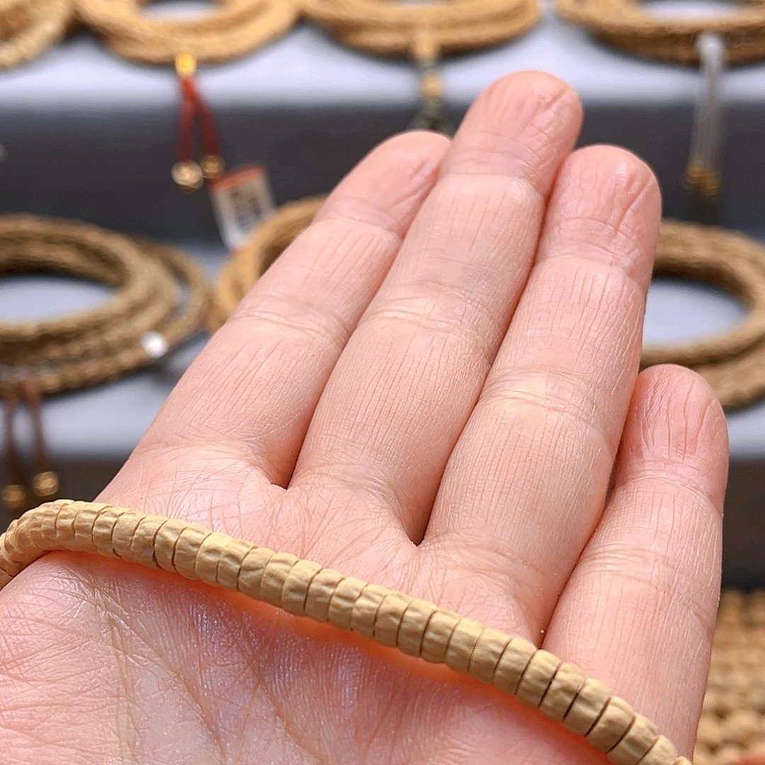 柏香籽/百香籽吊坠萨**砸