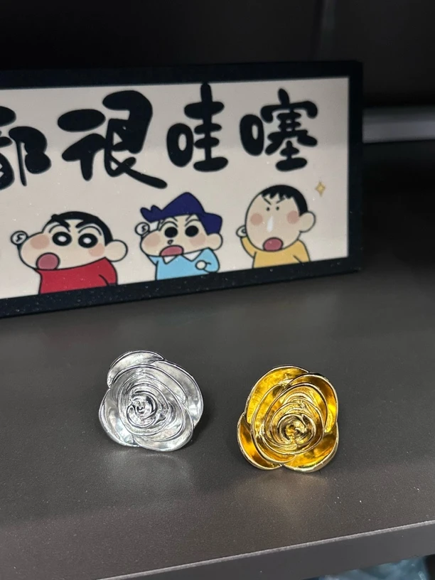 非金属合成锆石戒指 小婷子自留私物分享 大花朵无金属戒指