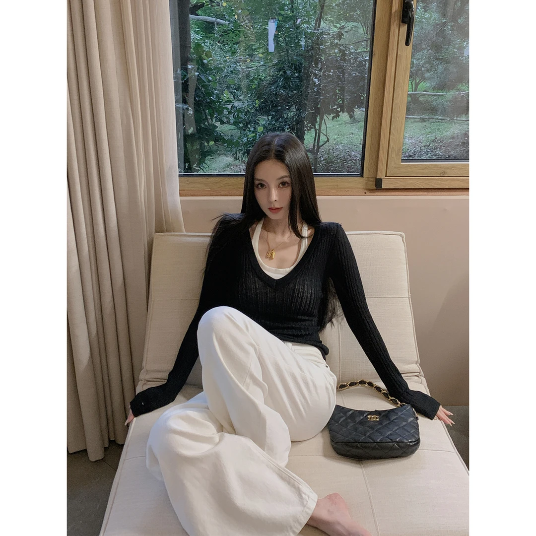 徐琳STUDIO「松弛日常」温柔挂脖吊带羊毛混纺上衣真两件t x250273