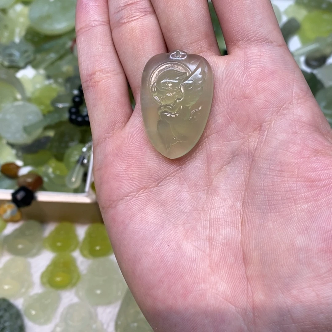 岫玉未镶嵌吊坠(不含链)