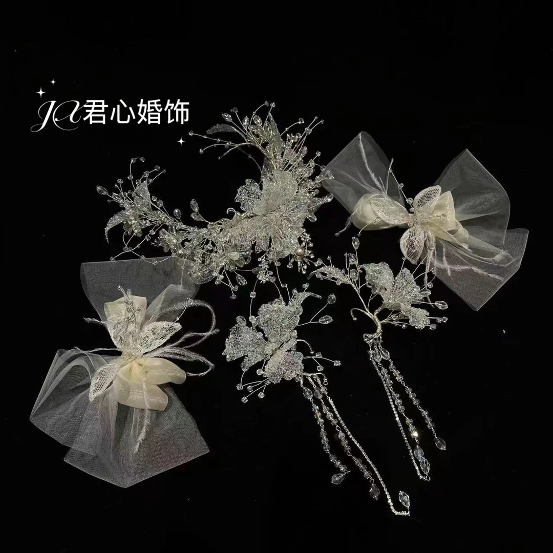 君心家 h4重工夸张水晶花瓣大发箍前后两用耳挂蝴蝶结五件套