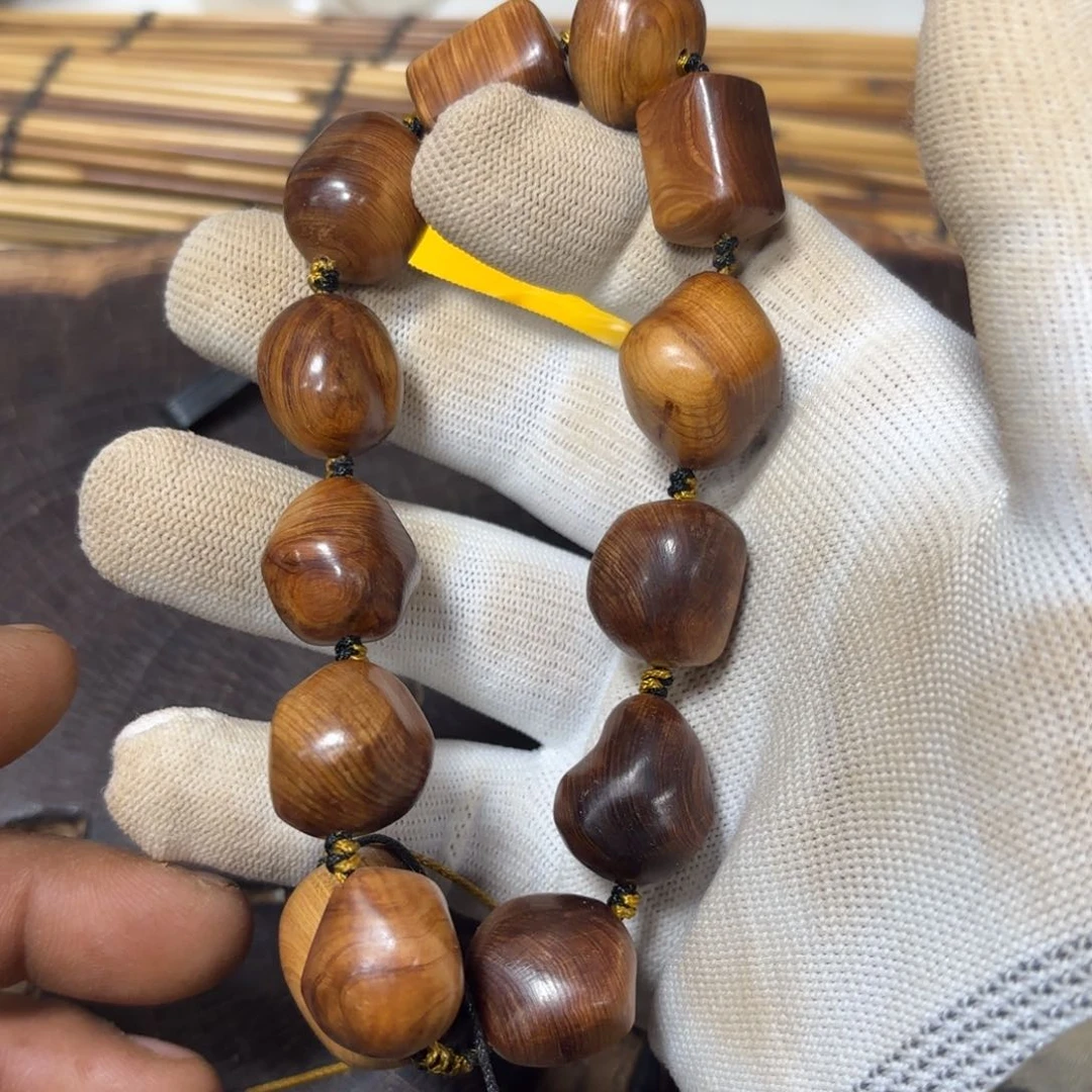 柏木（崖柏）全**停北太行随行手把件