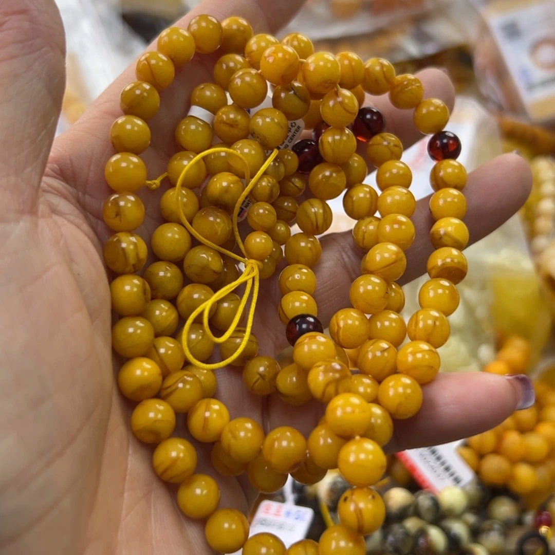 琥珀珠宝奇石未镶嵌