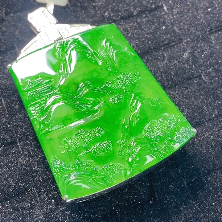 翡翠未镶嵌颈饰11
