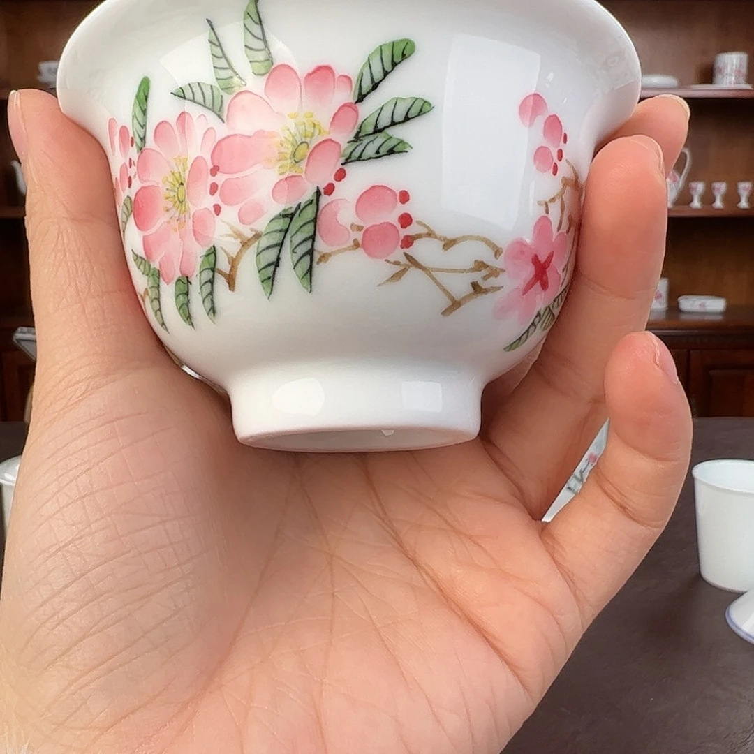 瓷纪念版釉下水点桃花压手杯