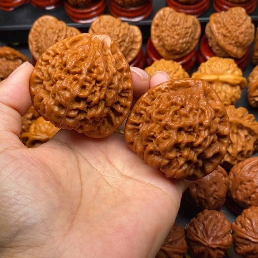 【闪购商品】文玩核桃把件50官帽