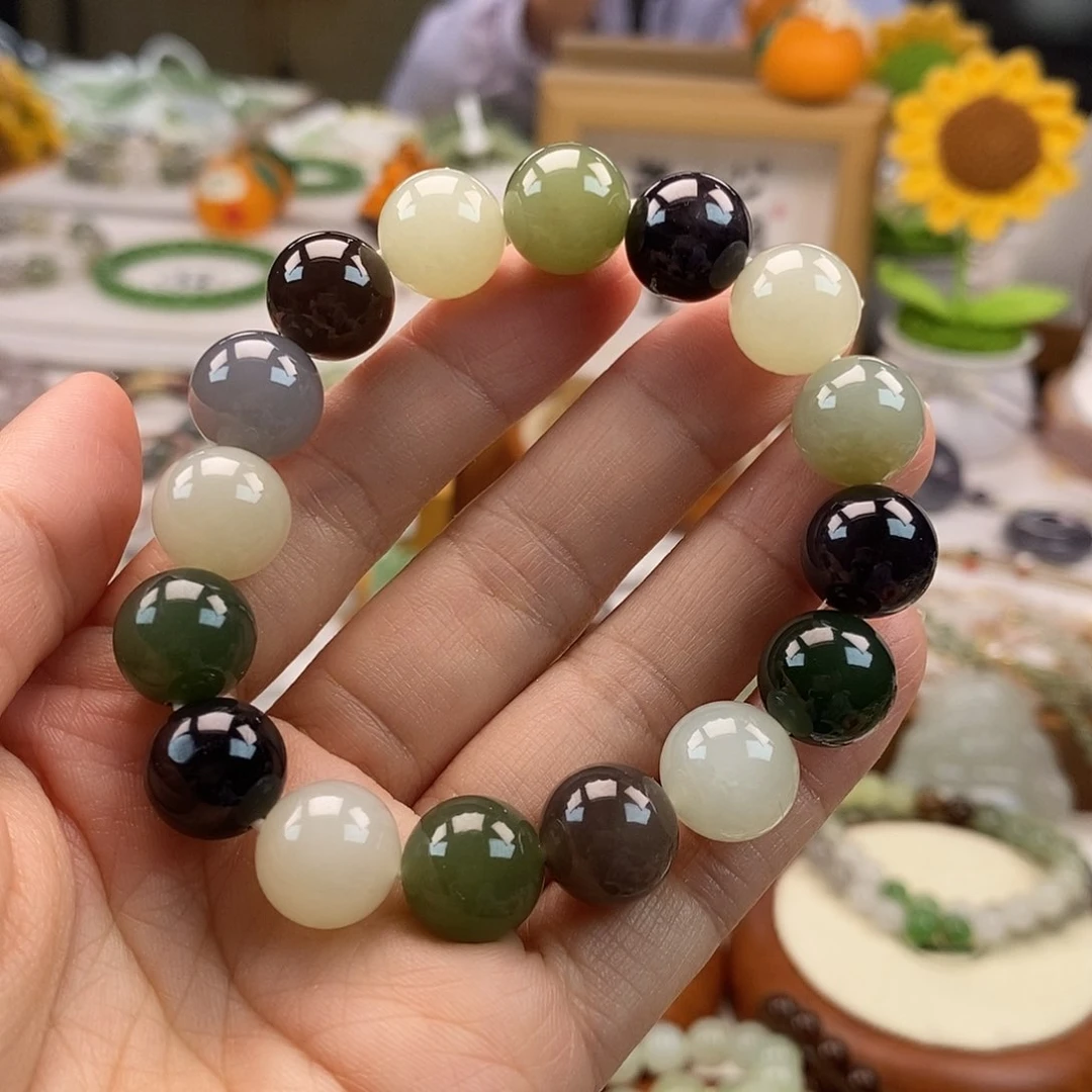 和田玉手串未镶嵌