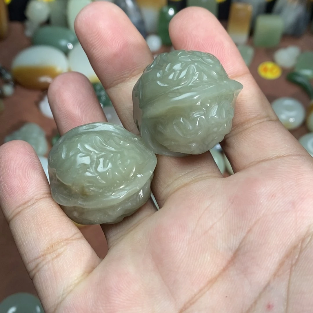 和田玉未镶嵌吊坠(不含链)