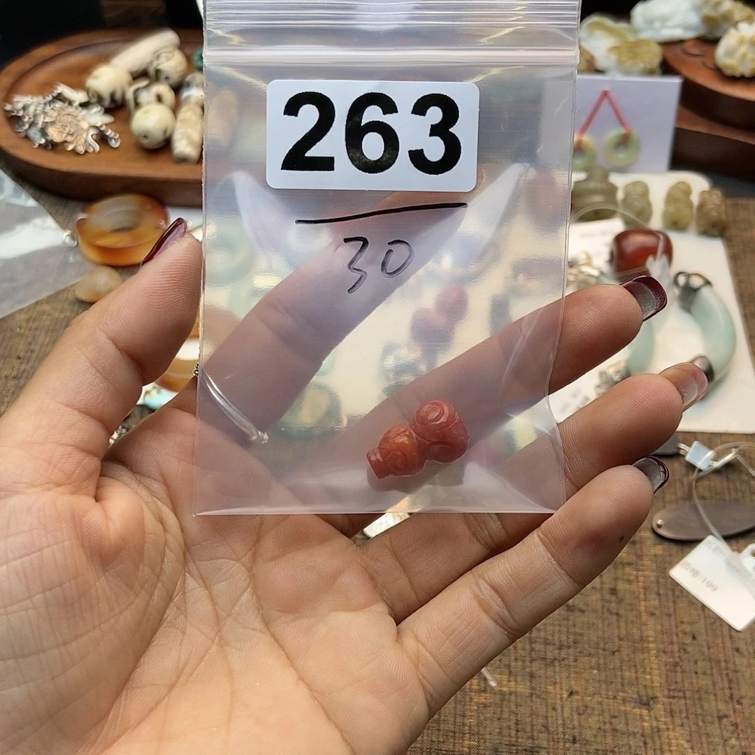 【闪购商品】翡翠颈饰未镶嵌伊*配件