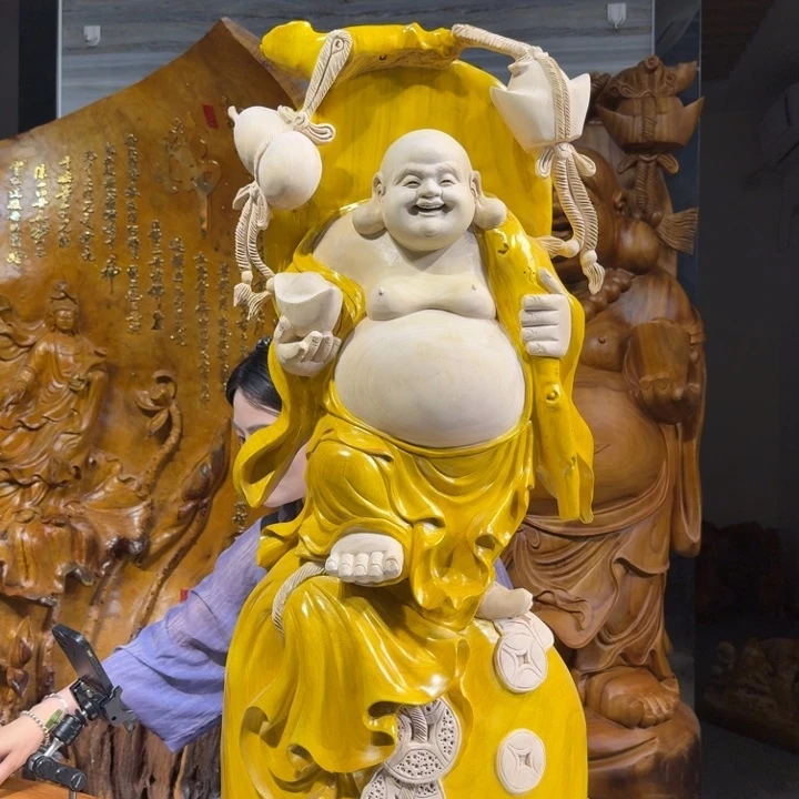 阿***哥香樟木长40厘米高90