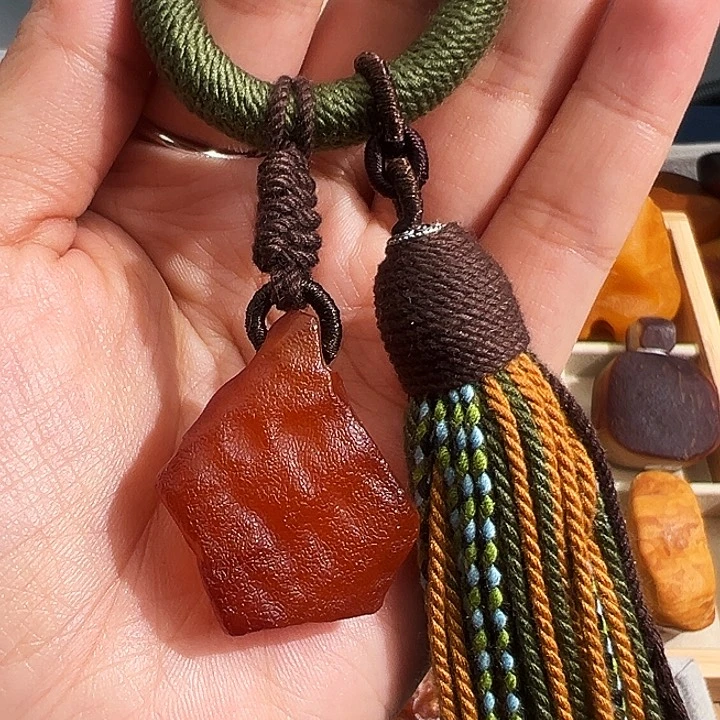 蜜蜡裸石未镶嵌我