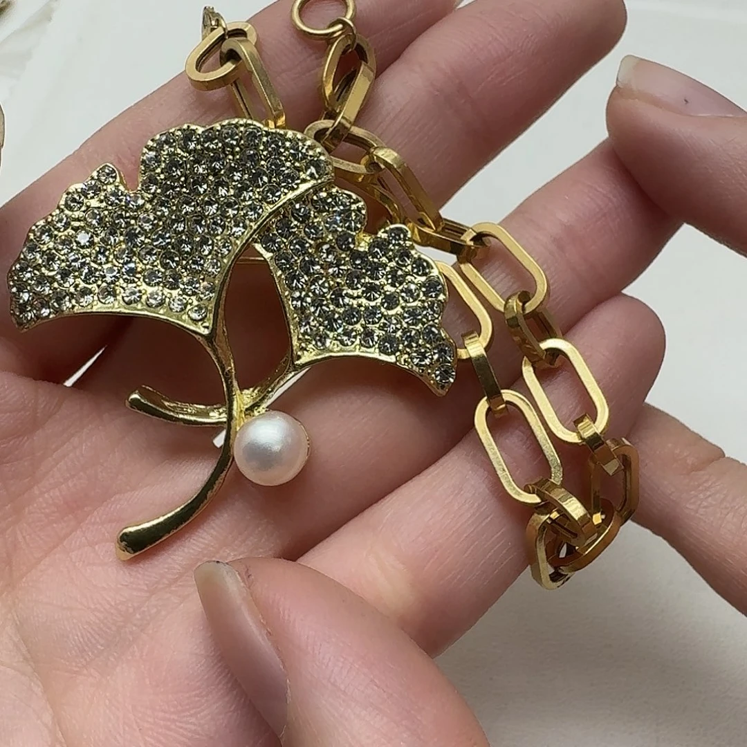 未镶嵌颈饰淡水珍珠