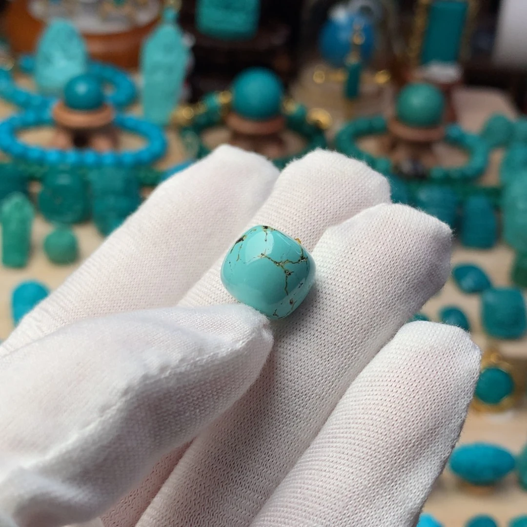 绿松石珠宝奇石未镶嵌沈****间