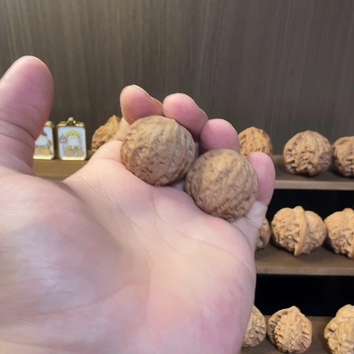 临***店文玩核桃文玩核桃