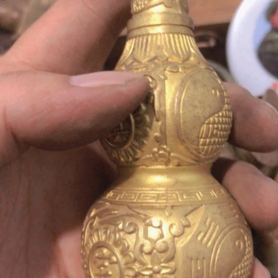 S***r闪电购铜摆件工艺品