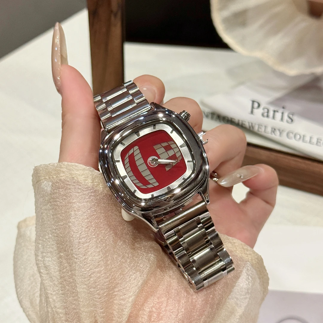 千禧年复古手表女款高颜值小众ins轻奢情侣手表高级感防水石英表