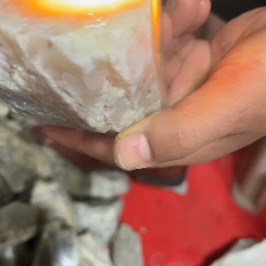 和田玉（糖玉）未镶嵌手镯