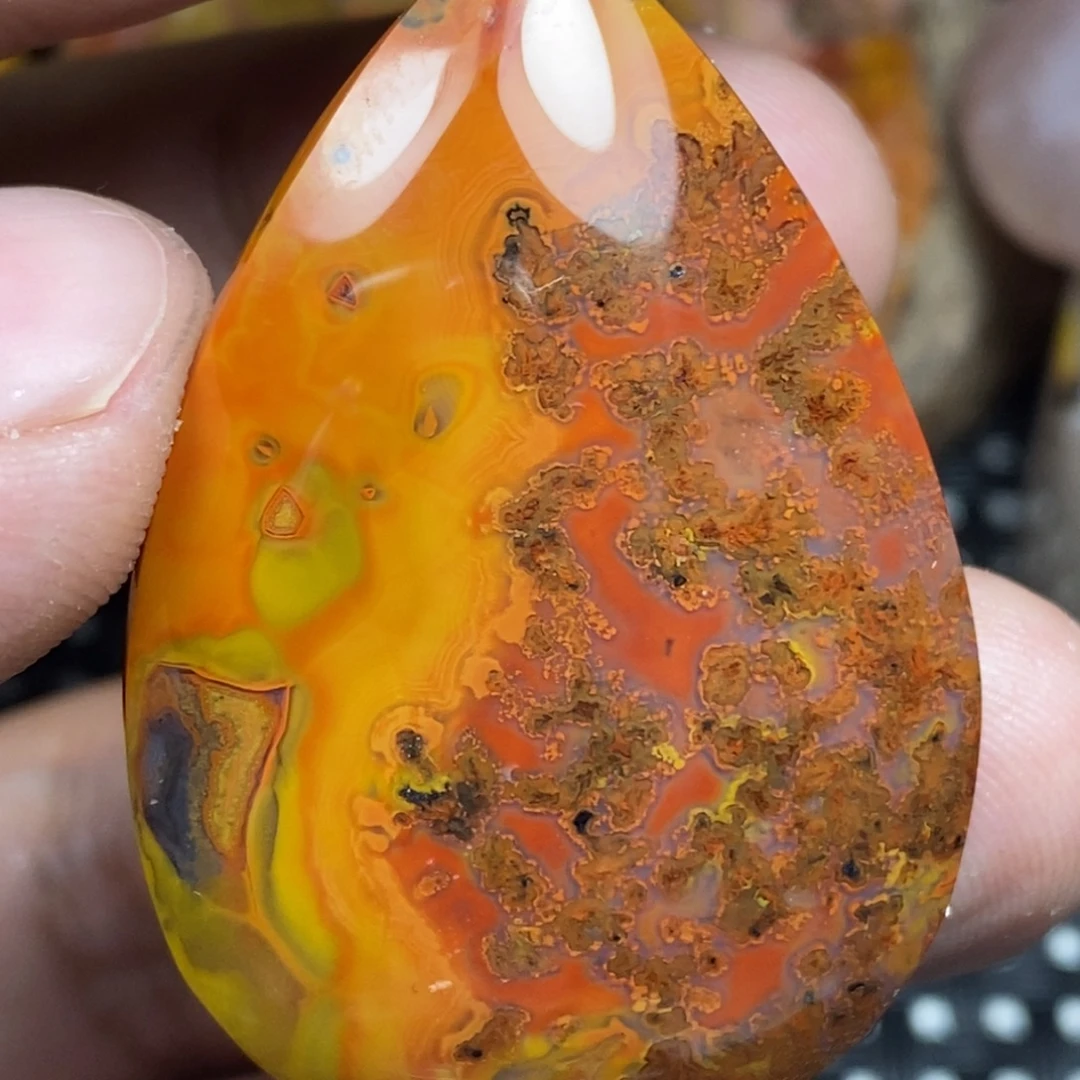 楚***玉玛瑙/玉髓未镶嵌吊坠(不含链)