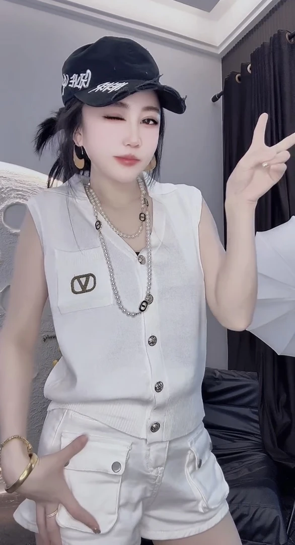 2025夏季新款polo领针织马甲背心女装小香风开衫百搭条纹无袖上衣