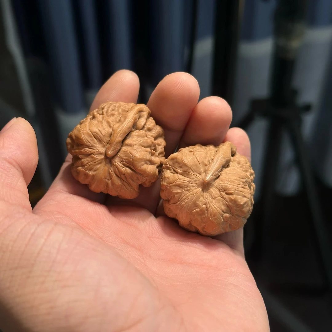 文玩核桃把件蛤蟆头一帆风顺