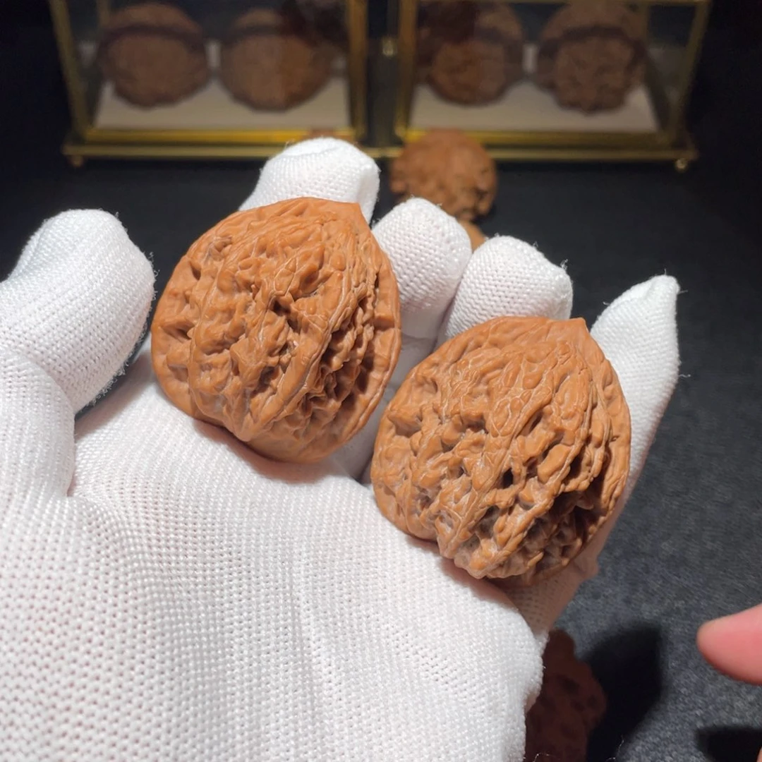 文玩核桃吊坠40虎头