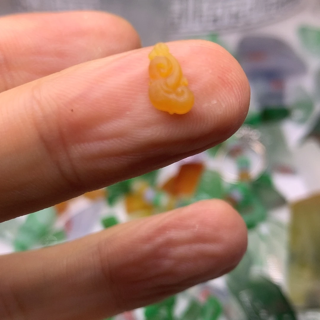 S****定制翡翠未镶嵌定制天然翡翠