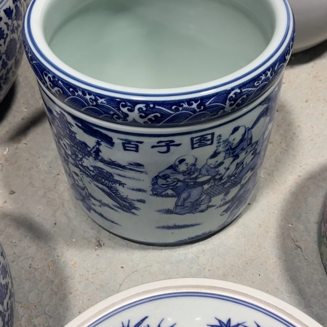 五***豆瓷片景德镇陶瓷罐一个