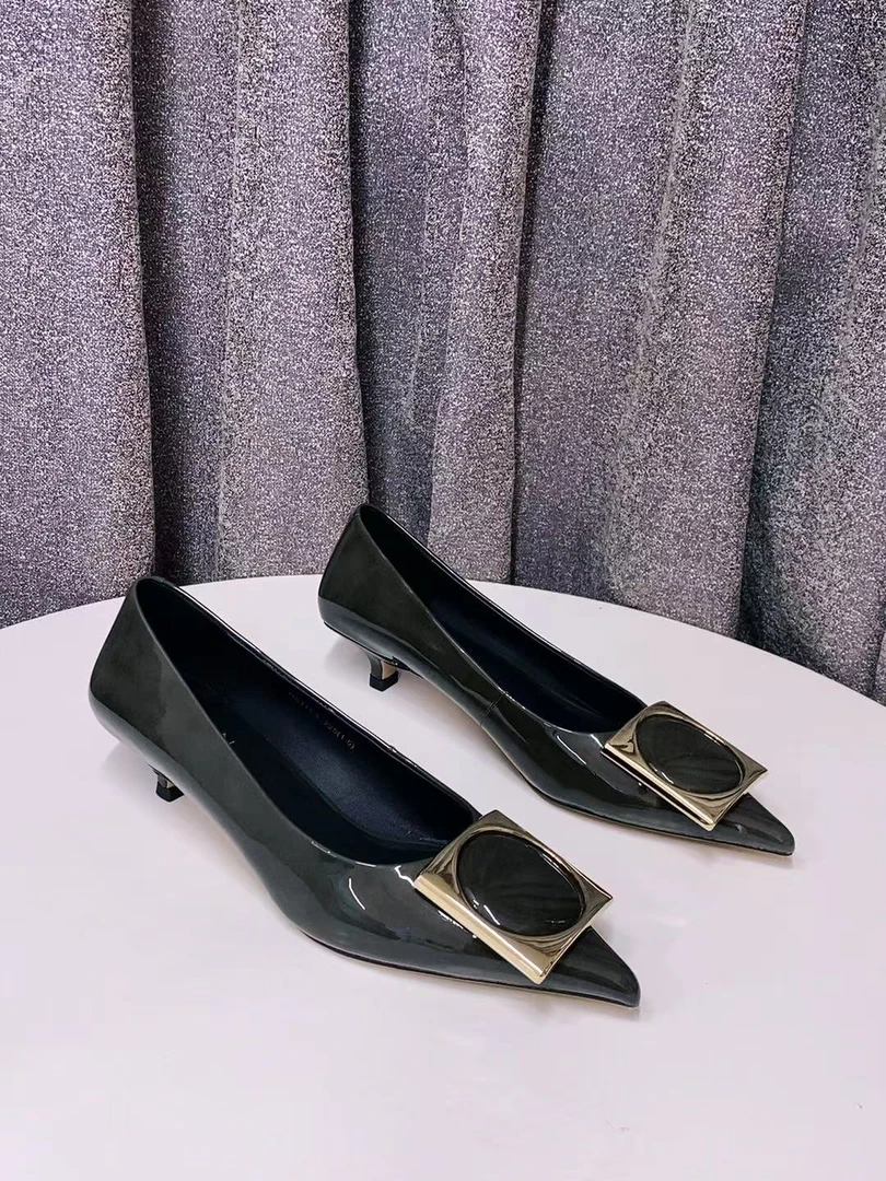 C3294 灰色 高端时尚尖头气质猫跟浅口女单鞋