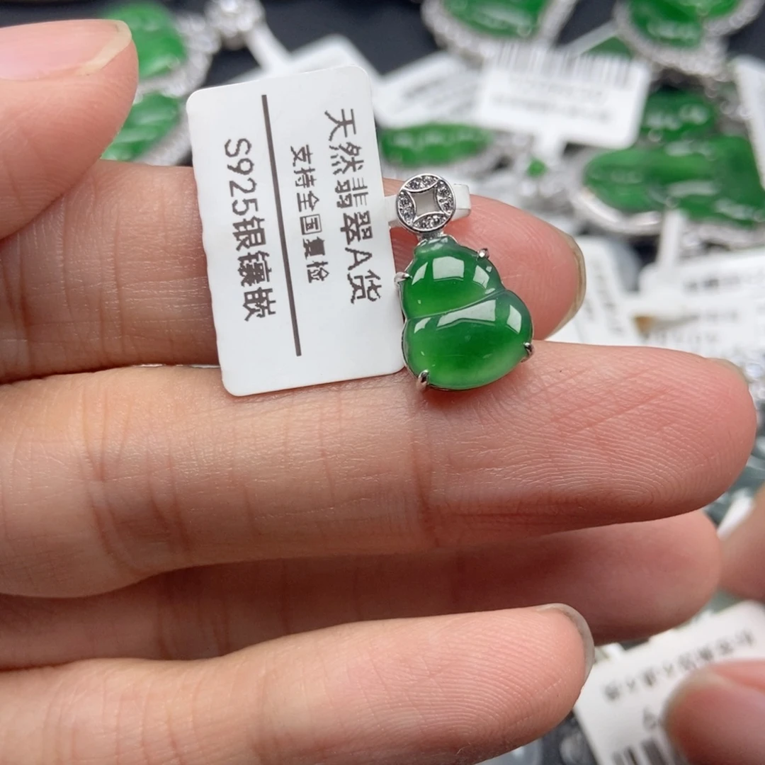 翡翠银S925镶嵌颈饰