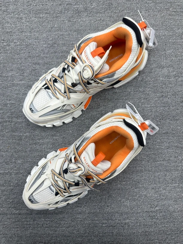 95新 Balenciaga/巴黎世家 45 巴黎世家track 老爹鞋白橙