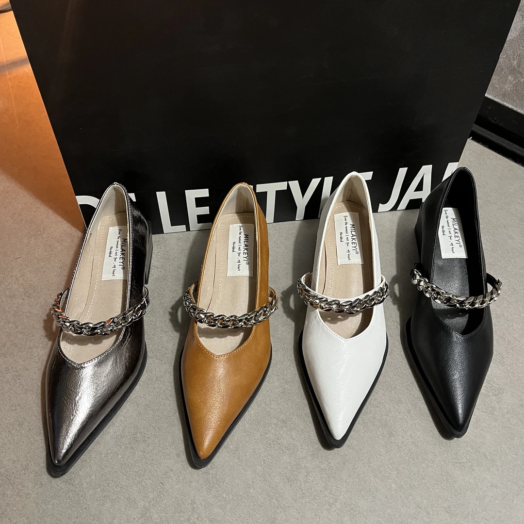 2025年春夏季新款链条一字松紧带尖头方跟鞋爆款时尚百搭韩风单鞋