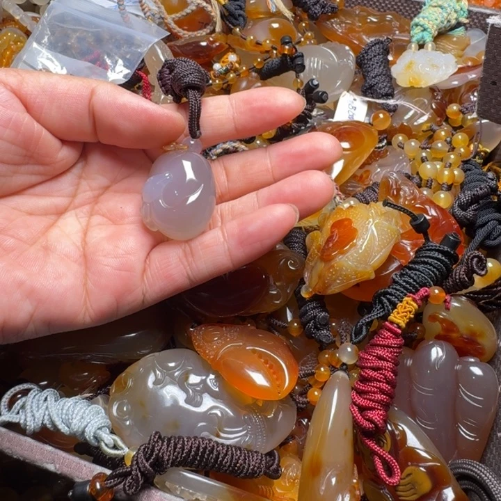 玛瑙/玉髓颈饰未镶嵌锦*179