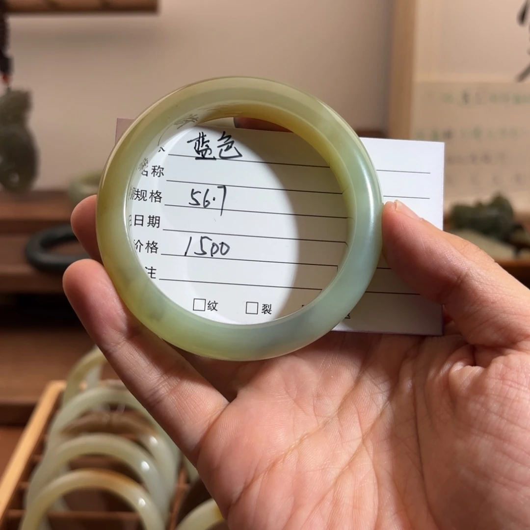 和田玉（糖玉）手镯未镶嵌蓝**姬