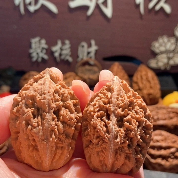 吊坠文玩核桃聚核财婉楸92