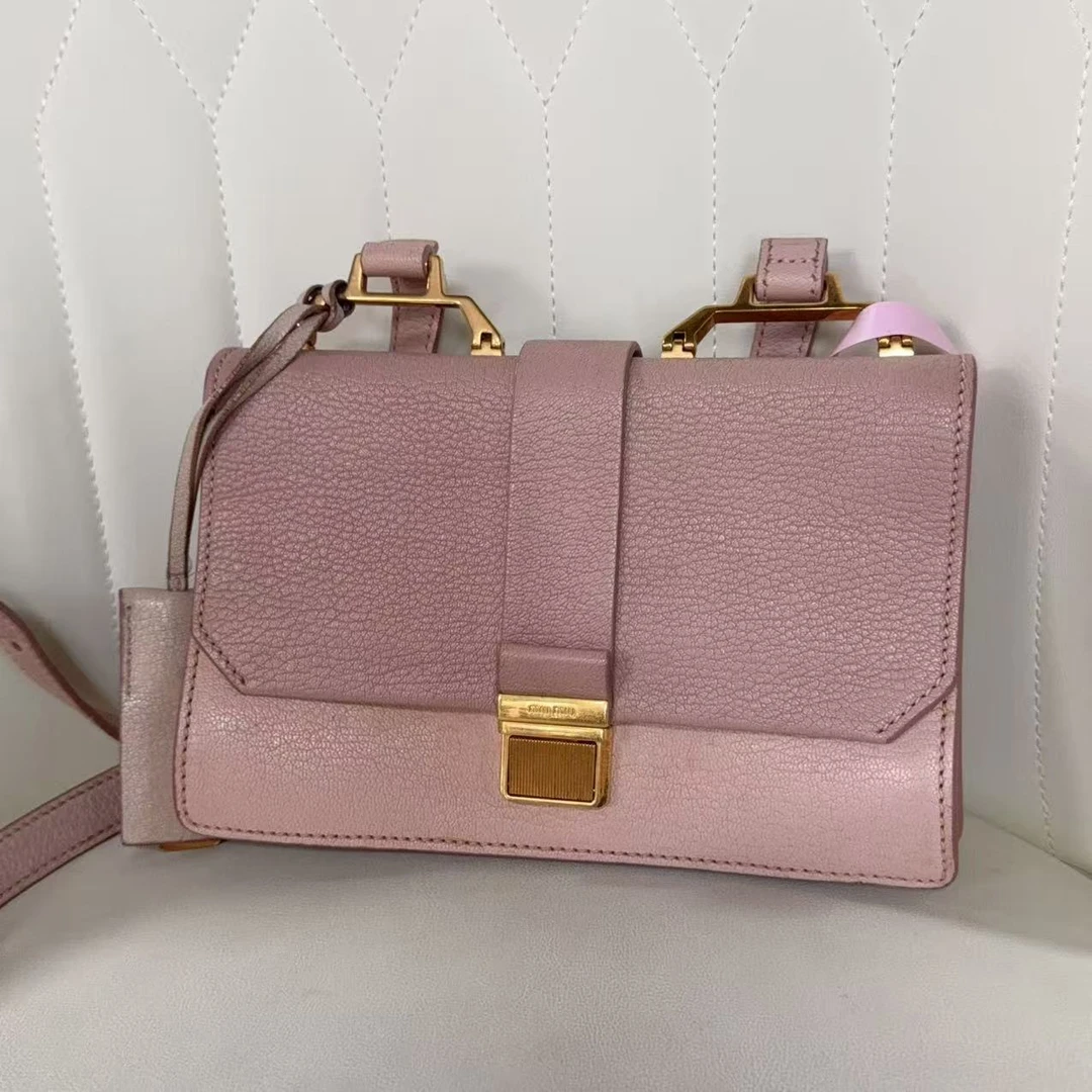 95新 MIU MIU/缪缪 缪缪粉色百搭单肩包