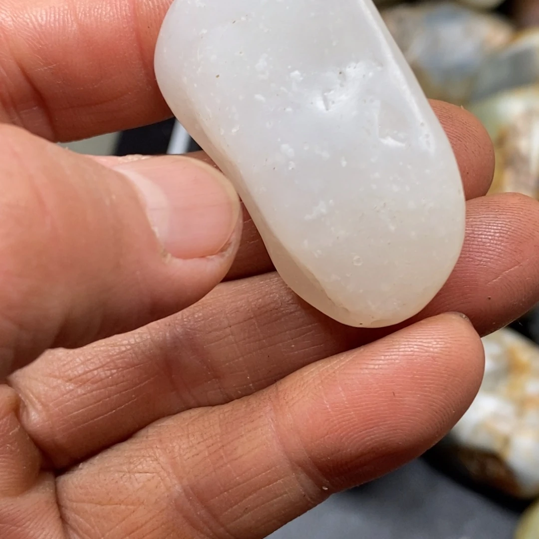 和田玉（糖玉）挂件未镶嵌