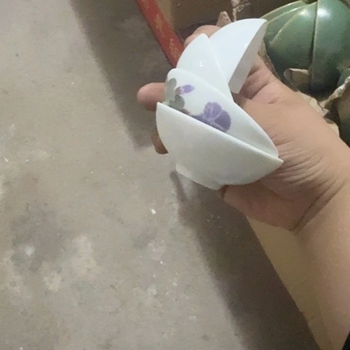 茶盏陶瓷盘子啥都有