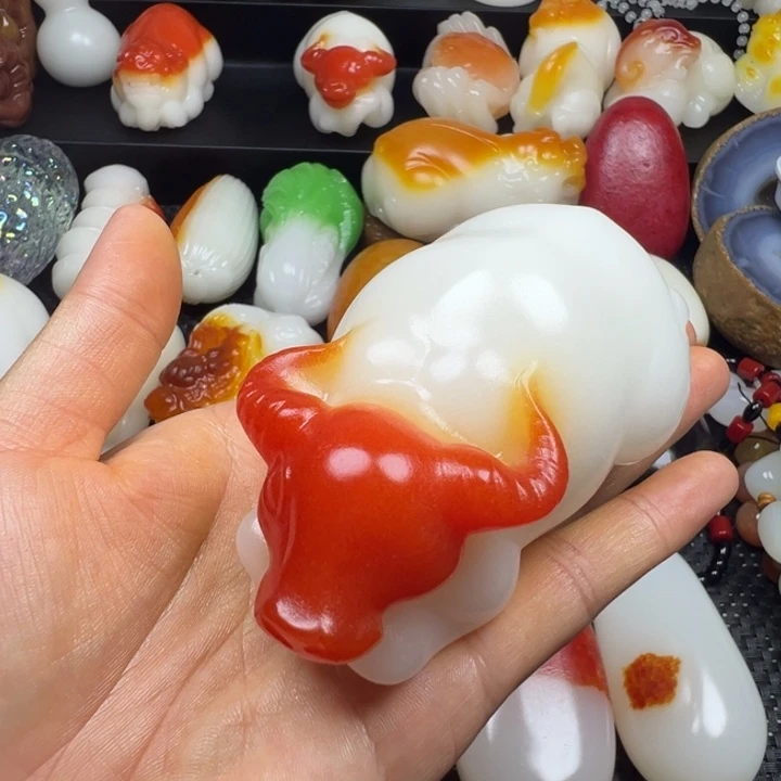 新疆戈壁五彩石金丝