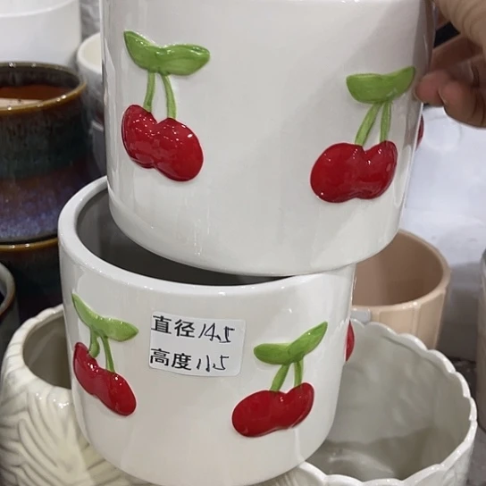 多肉绿植陶瓷花盆9.9包邮，有孔