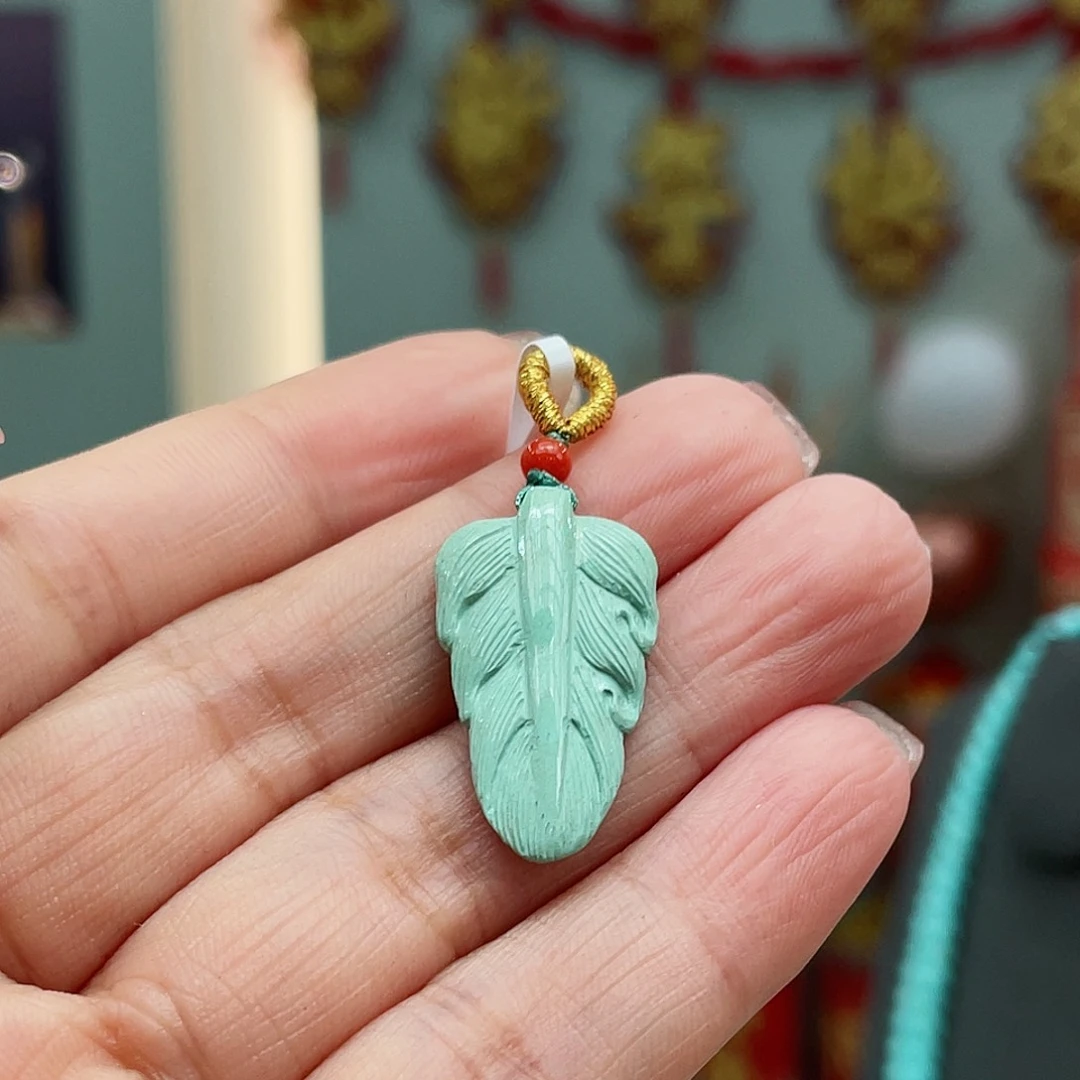 绿松石颈饰未镶嵌