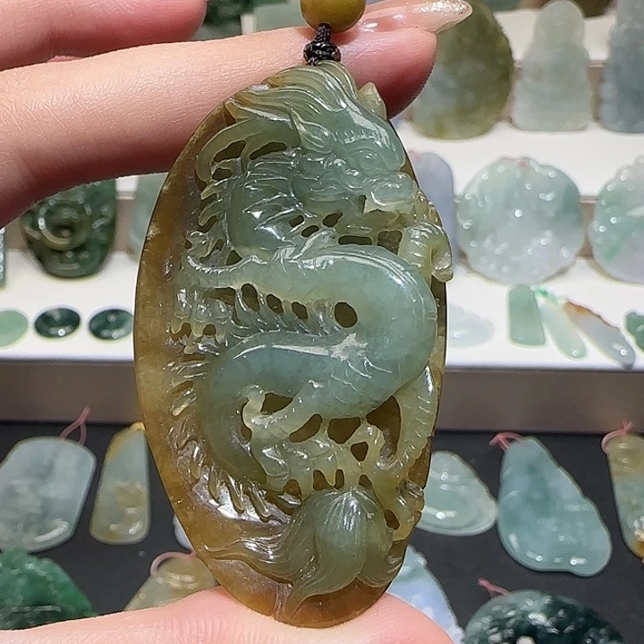 荣***升翡翠未镶嵌颈饰天然缅甸翡翠龙牌