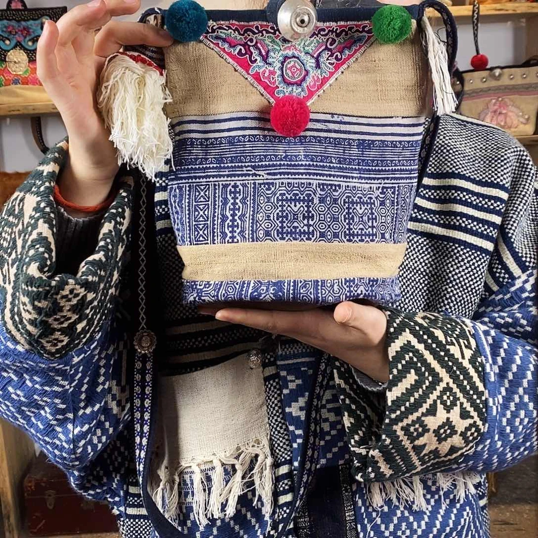 织绣手工制作包包