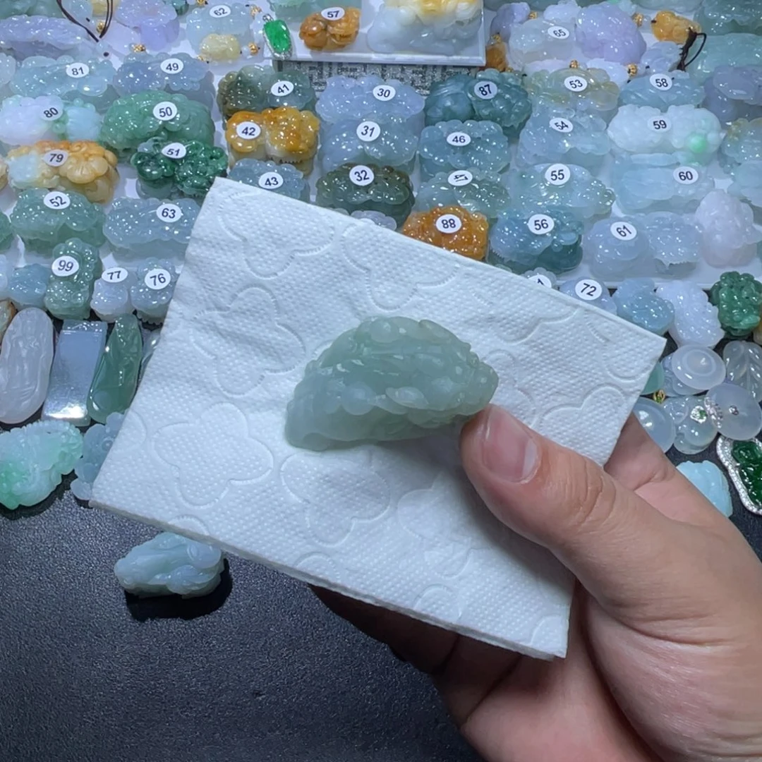 定制翡翠未镶嵌天然