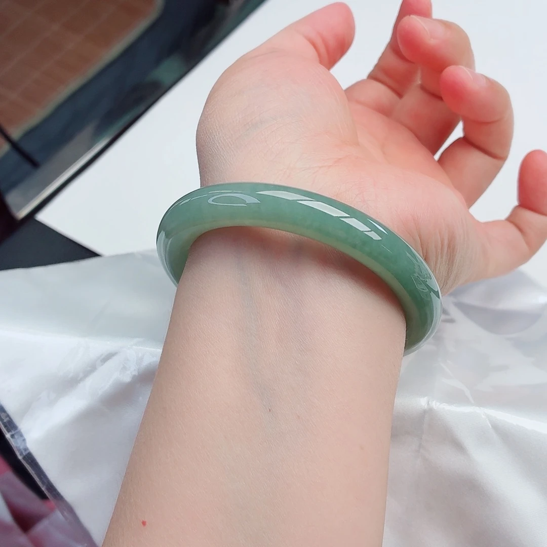 翡翠未镶嵌手镯19号-56圈口